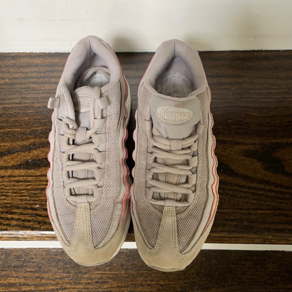 Nike Air Max size 3.5